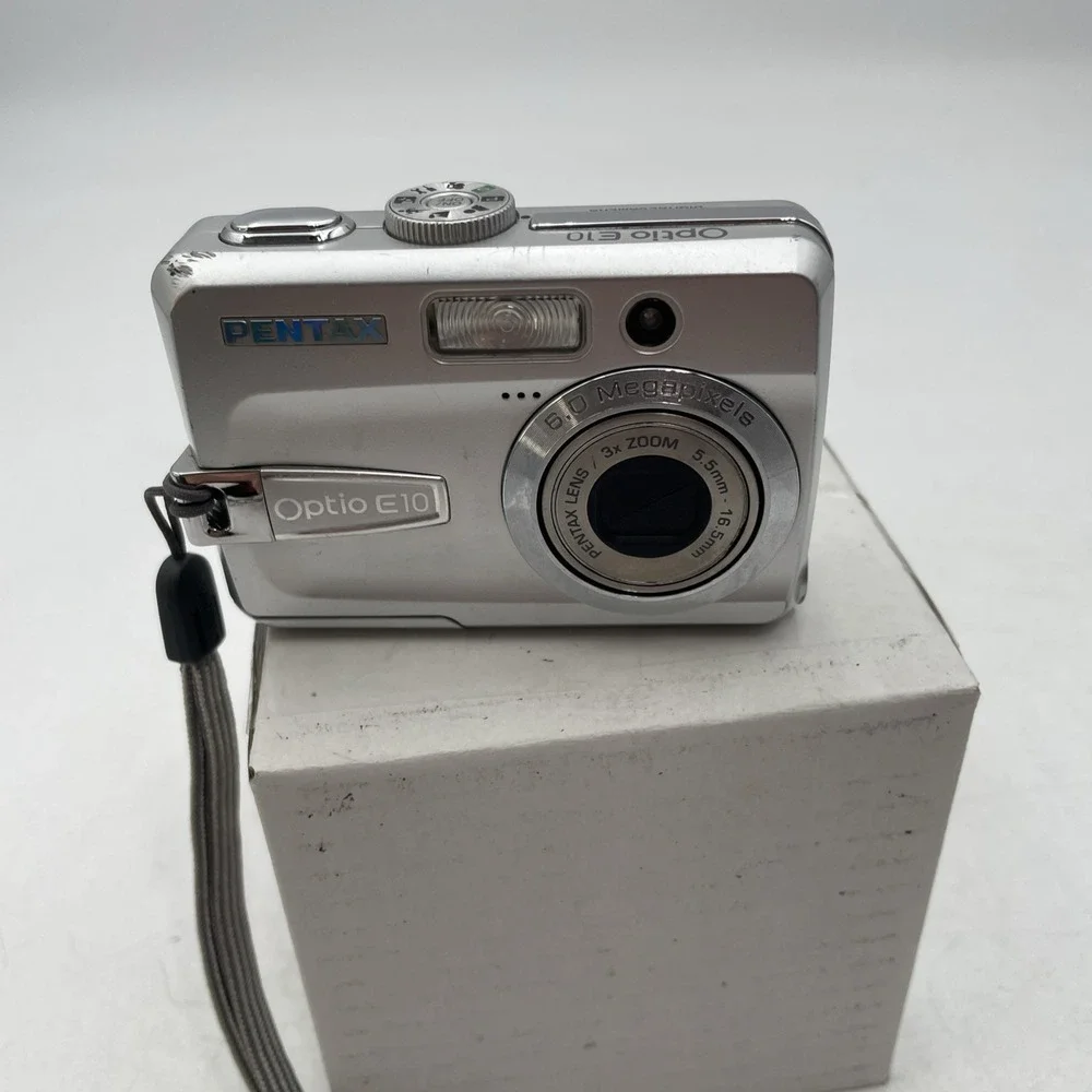 Pentax Optio E10 Compact Digital Camera 6.0MP 3X Zoom -Tested